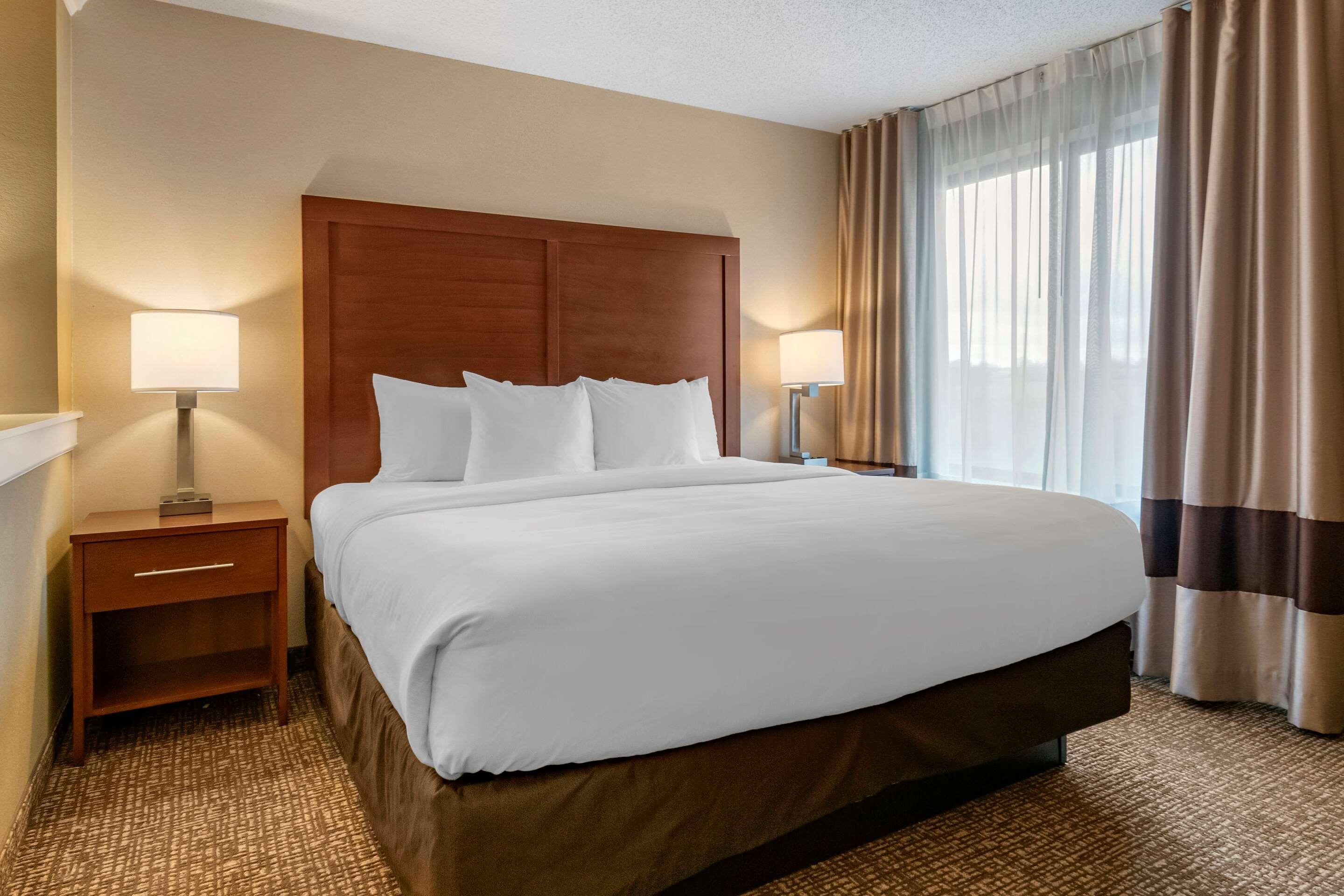 Hotel Comfort Pa Turnpike - I-81 Carlisle